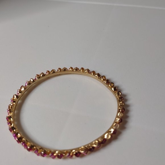 Very Pretty Pink And Gold Tone Bangle - Picture 10 of 12